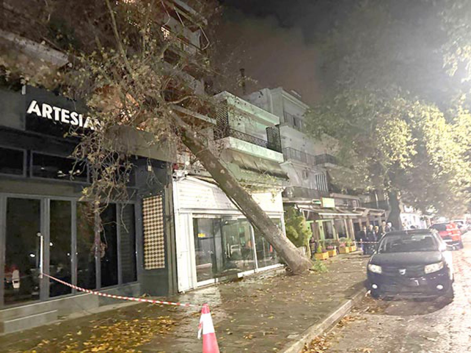 ΟΙ ΚΑΤΑΙΓΙΔΕΣ…ΧΤΥΠΟΥΝ ΤΗΝ ΗΠΕΙΡΟ!