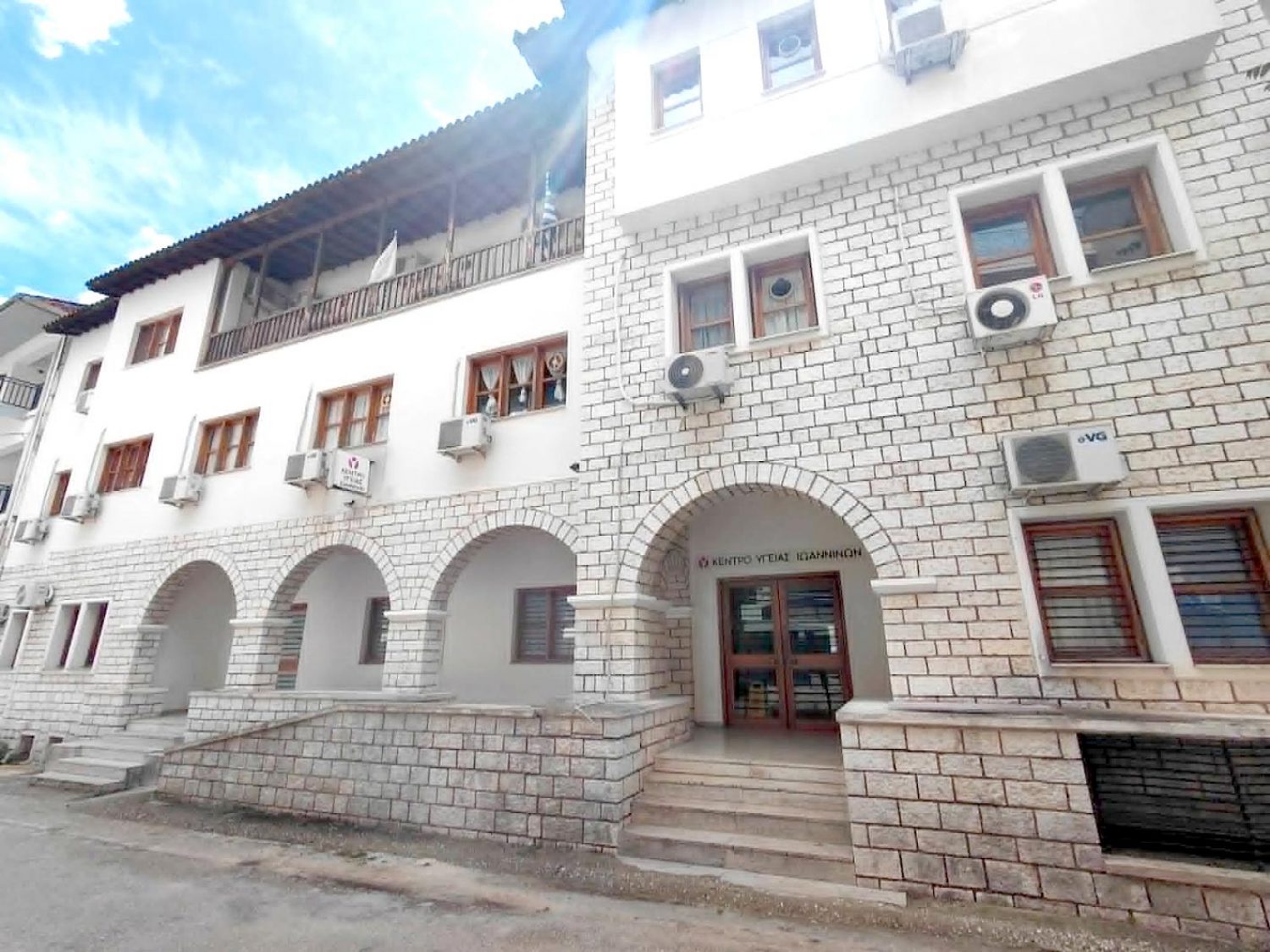 Στα πρόθυρα… κατάρρευσης το Κέντρο Υγείας Ιωαννίνων!