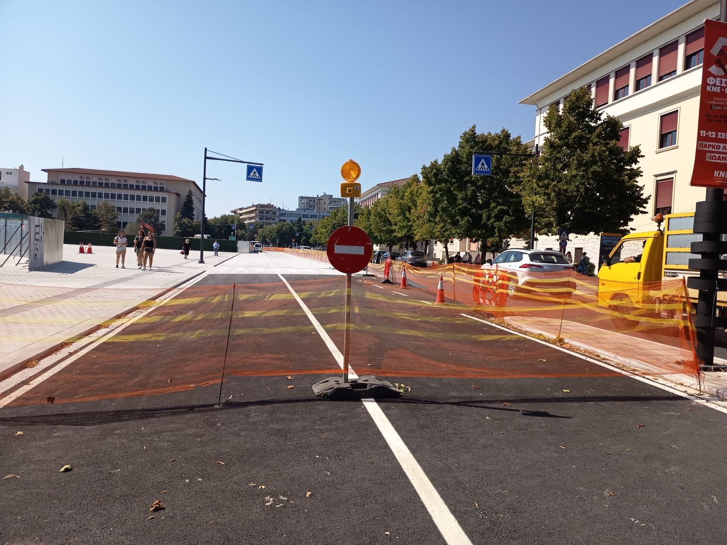 Εργασίες διαγράμμισης στην Κεντρική Πλατεία