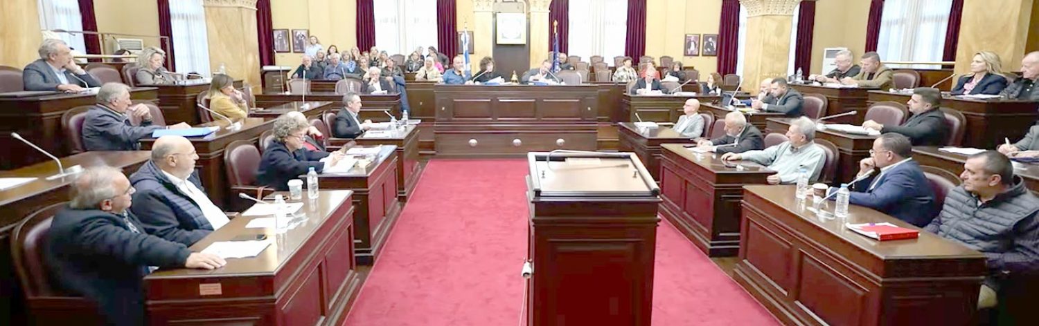 Δημοτικό Συμβούλιο: Στο «κόκκινο» η κόντρα Μπέγκα - Παπαγεωργίου
