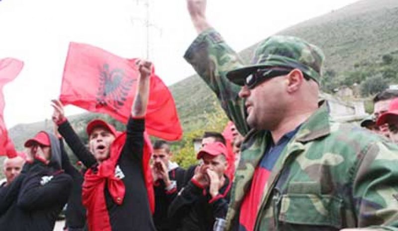 ΟΙ «ΤΣΑΜΗΔΕΣ»…ΑΓΚΑΛΙΑ ΜΕ ΤΟΝ ΡΑΜΑ!