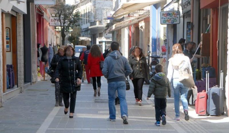 Με δεκαήμερο εκπτώσεων προσπαθεί να «ζεσταθεί» η Γιαννιώτικη αγορά 