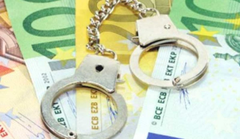 ΜΕΤΡΑ «ΦΩΤΙΑ» ΓΙΑ ΤΑ ΝΟΙΚΟΚΥΡΙΑ!