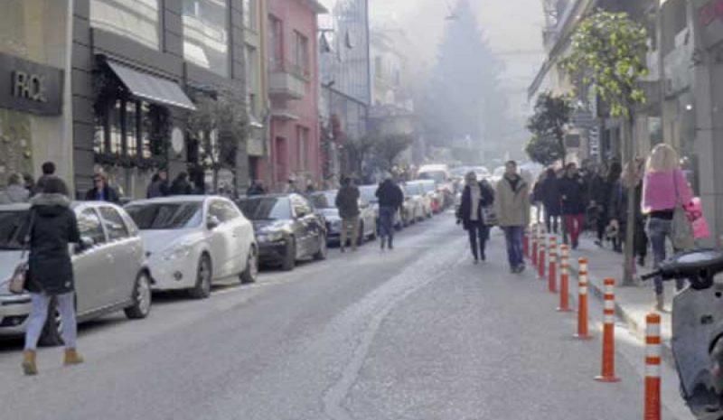 Δώρα και συντάξεις θα… ζεστάνουν  τη γιορτινή Γιαννιώτικη αγορά