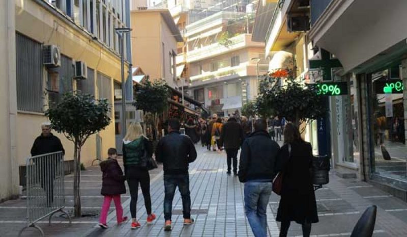 Τα Γιάννενα υποδέχονται  τους επισκέπτες των Χριστουγέννων