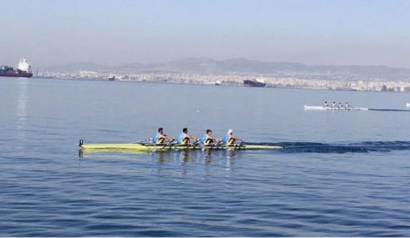 Εντυπωσιακές κούρσες έκαναν στον Θερμαϊκό τα «κουπιά» του Ν.Ο.Ι.!