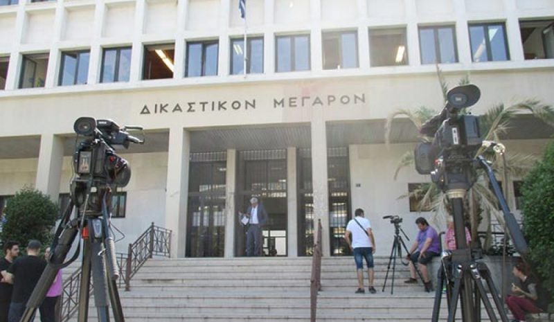 Οκτώ ένοχοι, ένας αθώος για  την υπόθεση Β. Γιακουμάκη!