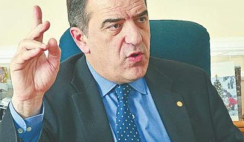 ΚΩΝ. ΓΑΤΣΙΟΣ: Δεν θα  γίνουμε δεκανίκι κανενός!..