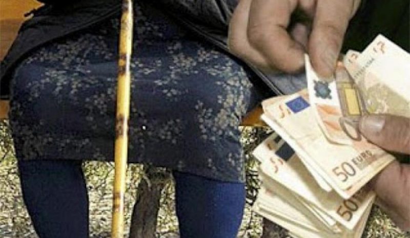 Ξεγέλασε και πήρε λεφτά από  δύο ηλικιωμένους Γιαννιώτες