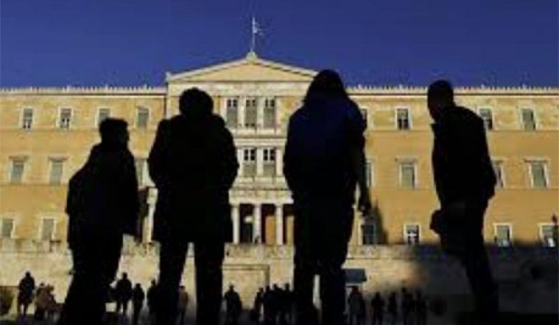 Το 84% των Ελλήνων δυσαρεστημένοι  με το πώς λειτουργεί η Δημοκρατία