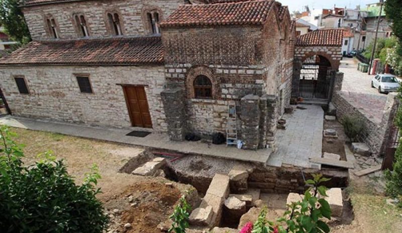 Σημαντικά αρχαιολογικά ευρήματα  στον αύλειο χώρο της Αγίας Θεοδώρας