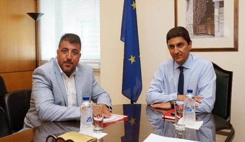  Θετικός ο Λ. Αυγενάκης, για τα  τηλεοπτικά συμβόλαια αλλά…