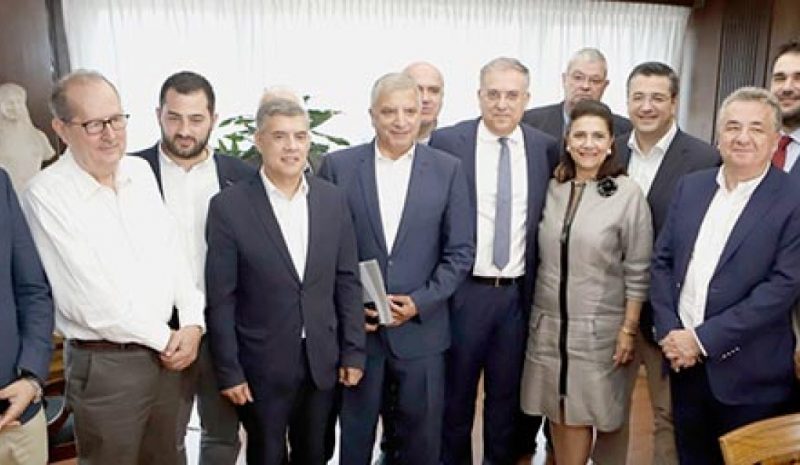 Σε τρεις ημέρες έτοιμη η «κατάργηση» της απλής αναλογικής σε Περιφέρειες-Δήμους