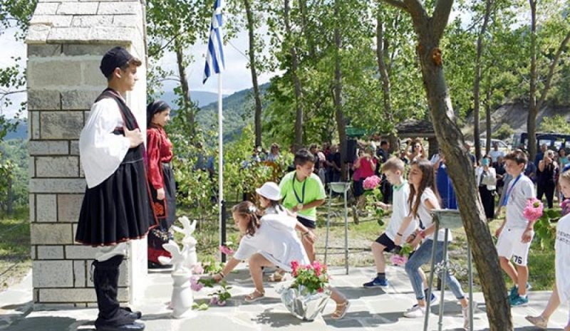 Τιμήθηκαν τα θύματα των Ναζί σε συγκινητική εκδήλωση στο Γρεβενίτι