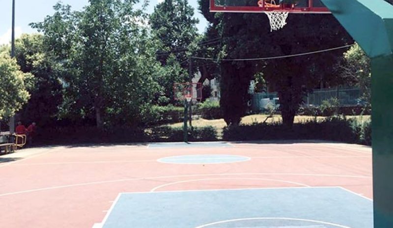Καινούριες μπασκέτες στο γήπεδο της Λιμνοπούλας
