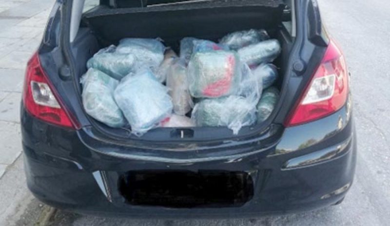 Στο Ράγιο «σταμάτησε»  φορτίο με 102 κιλά χασίς