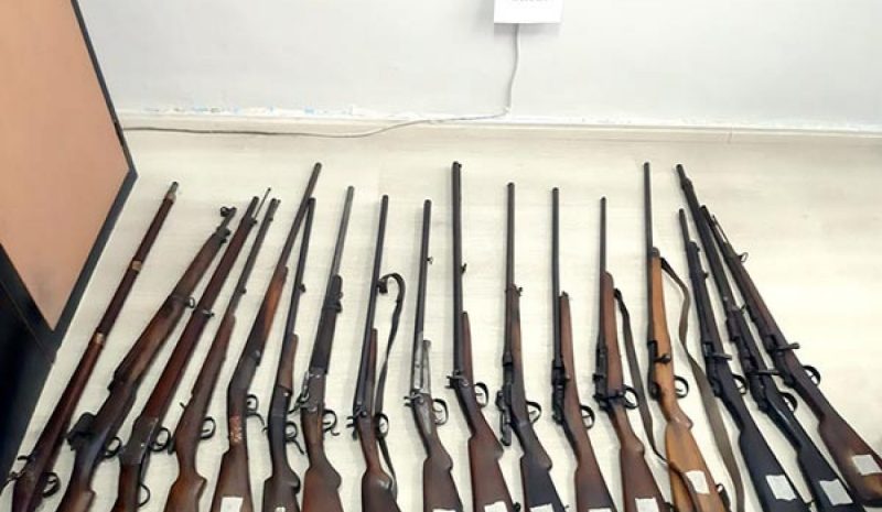 Βρήκαν σάκο στη Λυγιά ο οποίος  περιείχε 17 παλιά τουφέκια!