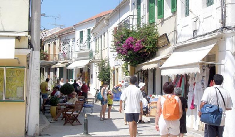 Στα… σκαριά ένα νέο δεκαετές  στρατηγικό σχέδιο για τον τουρισμό