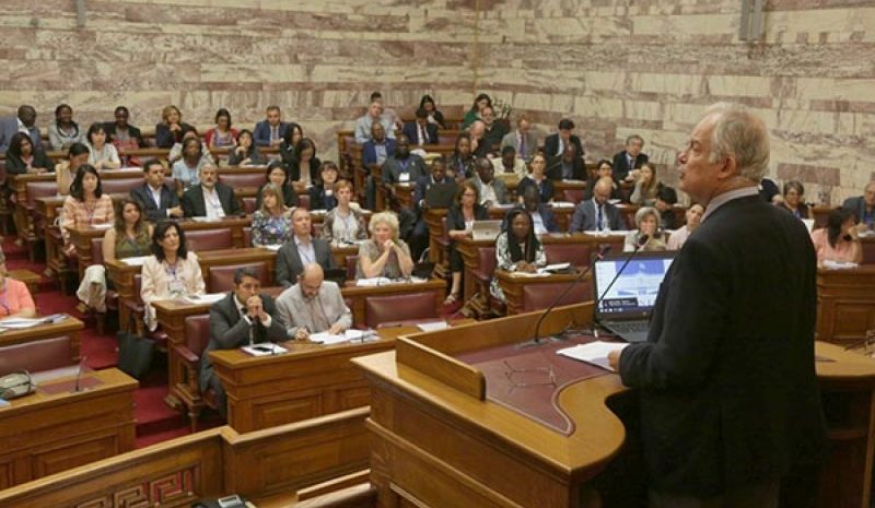 Η διασταύρωση της πληροφορίας  «ανάχωμα» στα… fake news