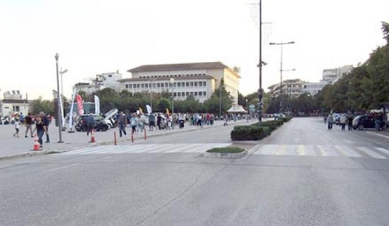 ΑΣΦΥΚΤΙΟΥΝ ΤΑ ΓΙΑΝΝΕΝΑ ΑΠΟ ΤΑ Ι.Χ.