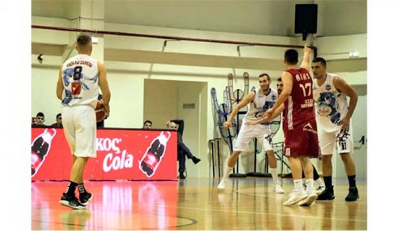 Απολαμβάνει την μοναξιά της κορυφής ο ΒΙΚΟΣ ΠΑΣ Γιάννινα