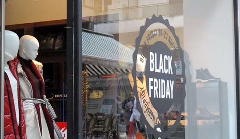 «Black Friday» σήμερα και τι να προσέξετε!