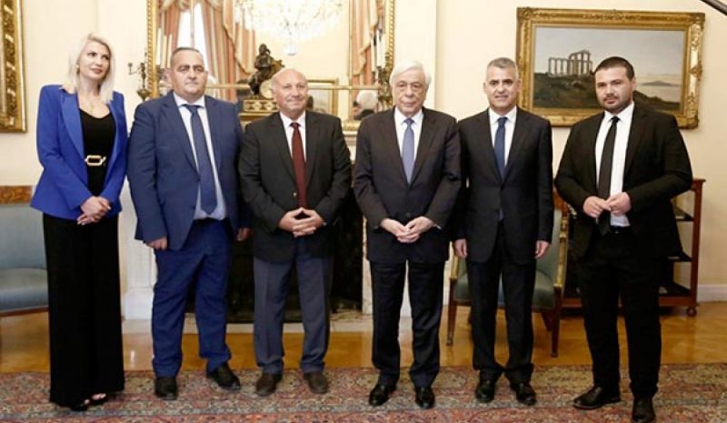  Μήνυμα υπεράσπισης των δικαιωμάτων της ελληνικής μειονότητας στην Αλβανία από τον Π. Παυλόπουλο