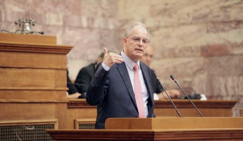 Καθήλωσε με την ομιλία του χθες ο Πρόεδρος της Βουλής Κ. Τασούλας