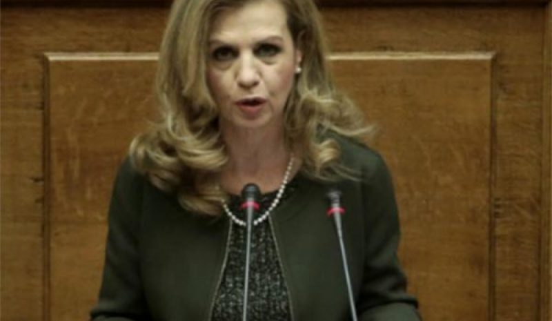 Κατά των κλειστών κέντρων  τάσσεται η Μ. Τζούφη 