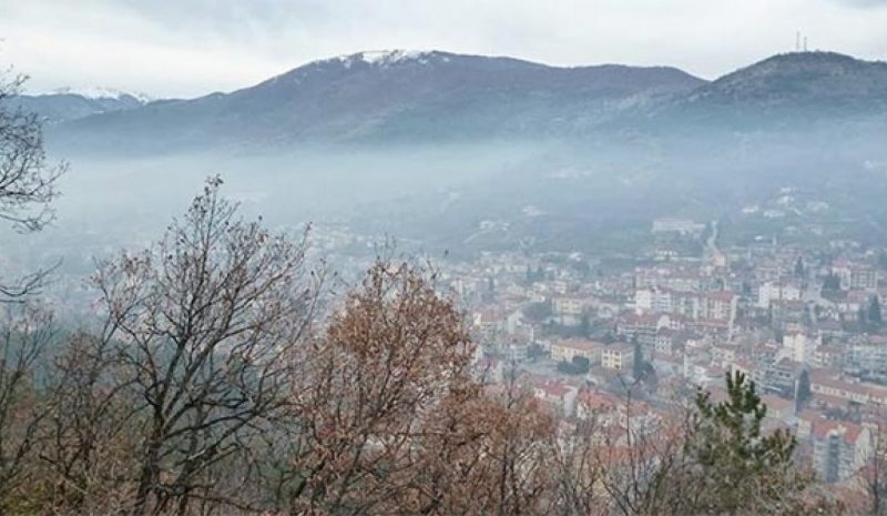 «Κόκκινο» χτύπησε και πάλι  η αιθαλομίχλη στα Γιάννενα