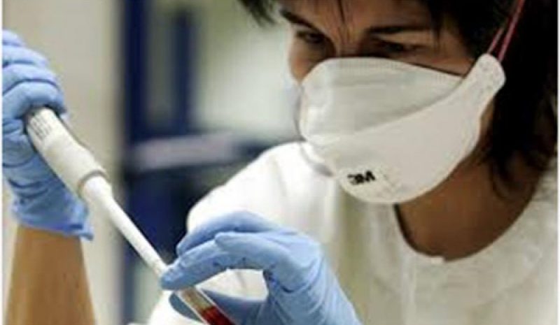 Σε αυξημένη επαγρύπνηση   για τη γρίπη και τον κοροναϊό