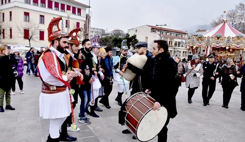 Μωμόγεροι… αλώνισαν στα  Γιάννενα και την Ανατολή!