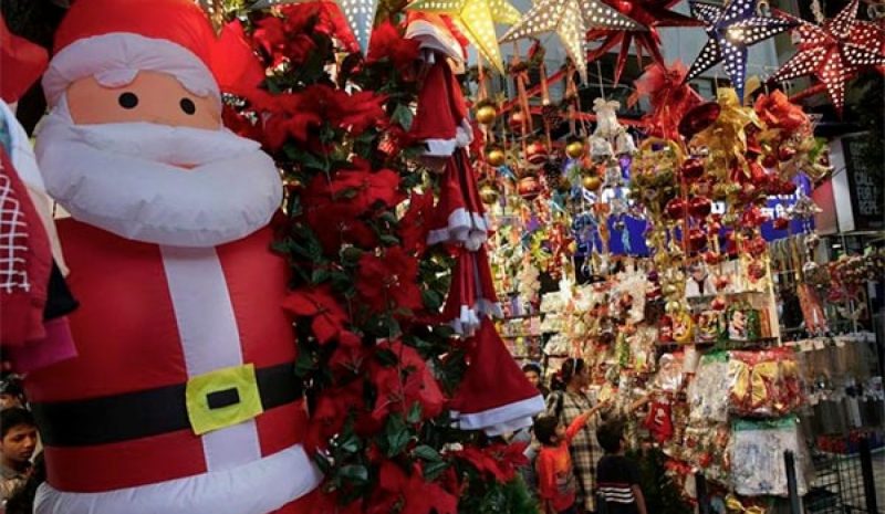 Χαμηλότερος ο χριστουγεννιάτικος  τζίρος για τις μισές επιχειρήσεις