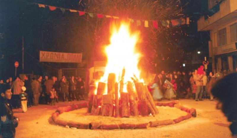 Δήμοι και Σύλλογοι αναβάλλουν  τις αποκριάτικες εκδηλώσεις τους