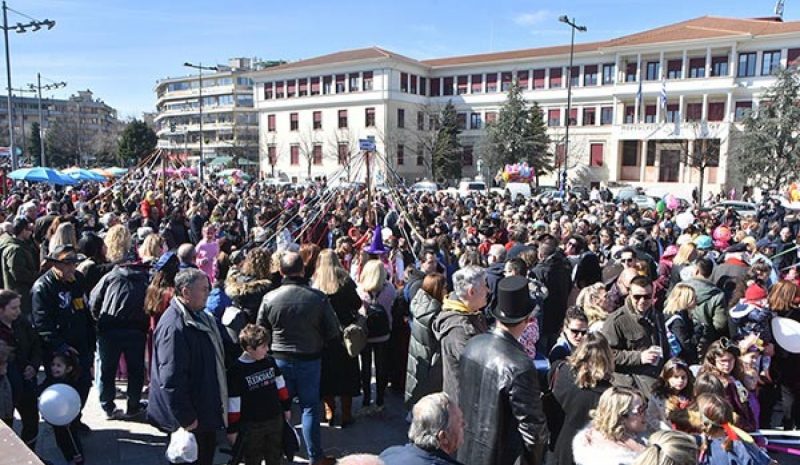 Με παραδοσιακά γαϊτανάκια ξεκίνησαν  οι εκδηλώσεις Αποκριάς στα Γιάννενα