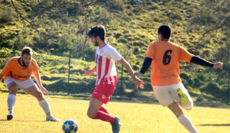 «Πεντάστερη» η Κατσικά, 1-5 στο Νησί