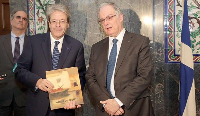 Τον Ευρωπαίο Επίτροπο Οικονομίας υποδέχθηκε χθες ο Κων. Τασούλας