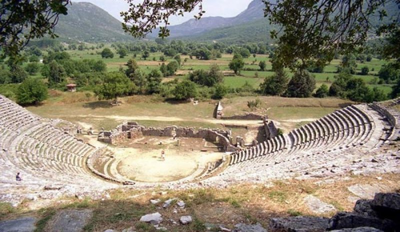 Το διασυνοριακό έργο «i-Thea» για  τη διαδρομή των αρχαίων θεάτρων 