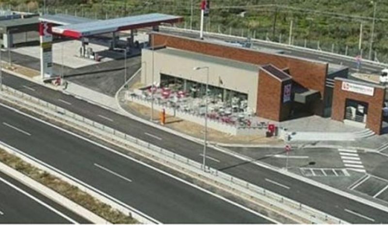 Με «take away» η εξυπηρέτηση  των πελατών στα ΣΕΑ της Ιόνιας 