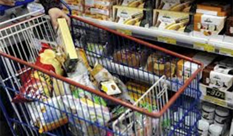 Φθηνότερο σε σχέση με πέρυσι  το καλάθι της νοικοκυράς