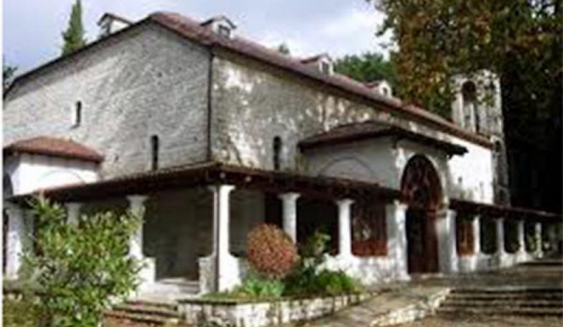 Η Βουλή ενίσχυσε οικονομικά τα συσσίτια της Περιβλέπτου