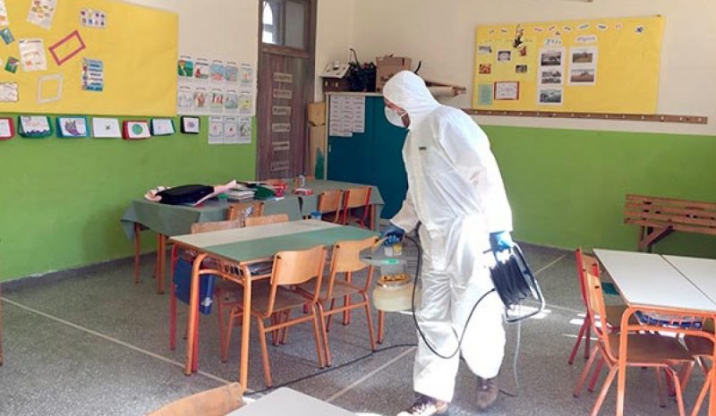 Αντισηπτικά και μάσκες στα  σχολεία του Δήμου Ιωαννιτών 