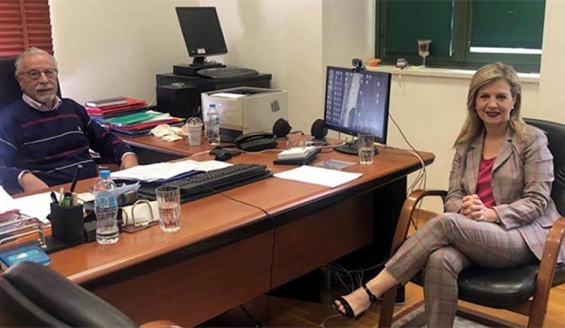 Όλα «μαύρα» για τη Γ’ Λυκείου  τα βλέπει η Μερόπη Τζούφη