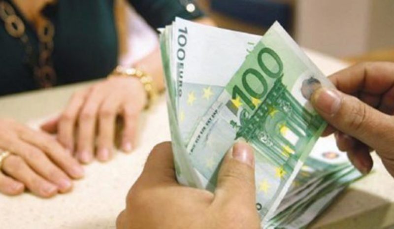 Ποιοι θα λάβουν το επίδομα των 534 ευρώ και τον Ιούνιο