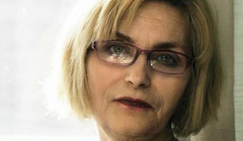 Το ΔΗΠΕΘΕ ευχαριστεί την μέχρι πρότινος καλλιτεχνική Διευθύντριά του Ελ. Δημοπούλου
