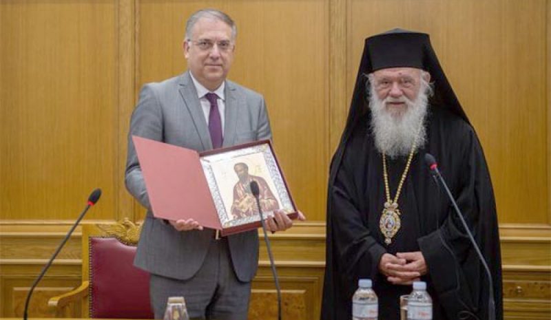 Έρχονται 1.000 προσλήψεις στις Μητροπόλεις μέσω του προγράμματος Κοινωφελούς Εργασίας