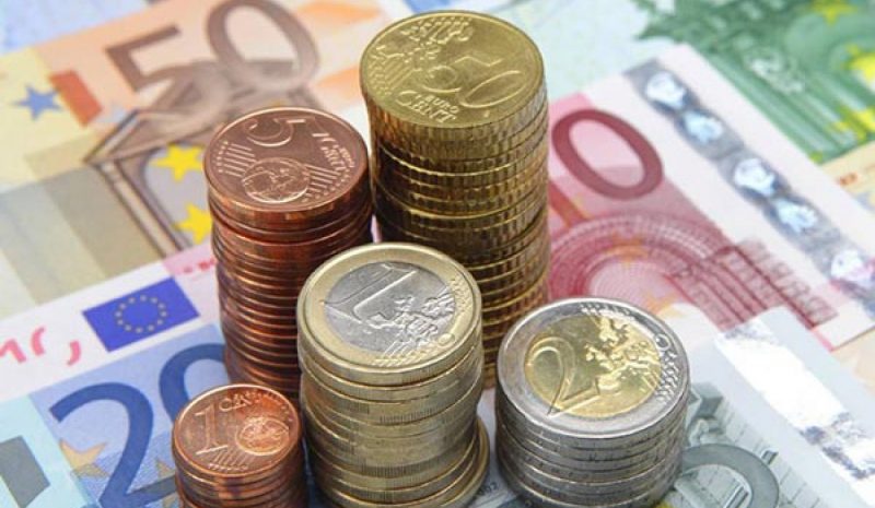 10 εκατ. ευρώ από την Περιφέρεια για τη στήριξη των επιχειρήσεων