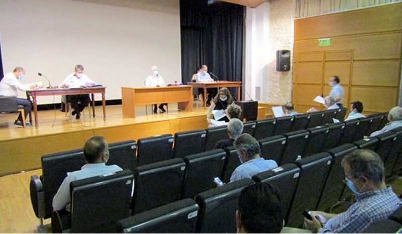Φυσικό αέριο, Ιόνια Οδός, ΔΕΥΑΙ και  λυματολάσπη στο Δημοτ. Συμβούλιο