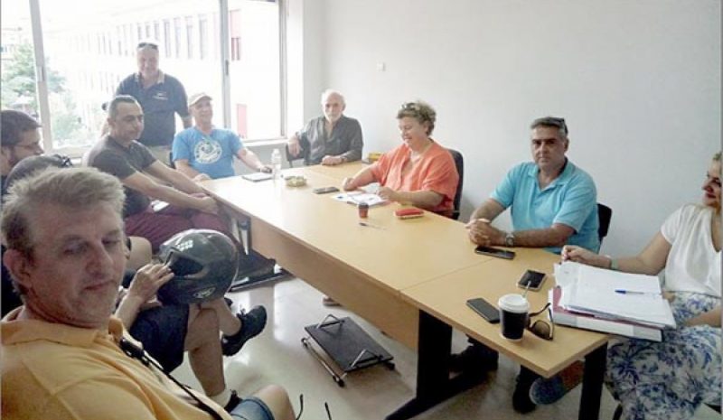 Με εκπροσώπους του  θεατρικού  κόσμου συναντήθηκε η Τ. Καλογιάννη