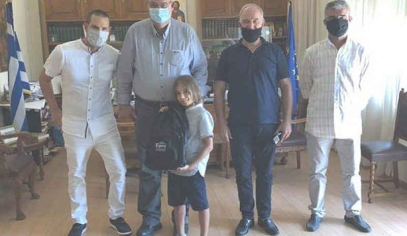 Ο νεαρός πολυβραβευμένος πιανίστας  Στέλιος Κερασίδης παίζει για την Ήπειρο 